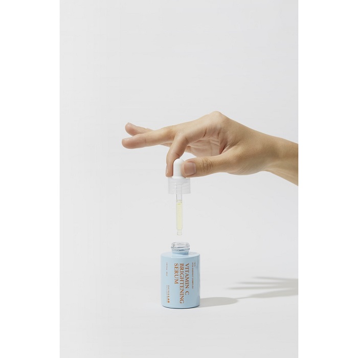 skinlab-vitamin-c-brightening-serum-30ml-cerum-z-vitaminom-c (1)